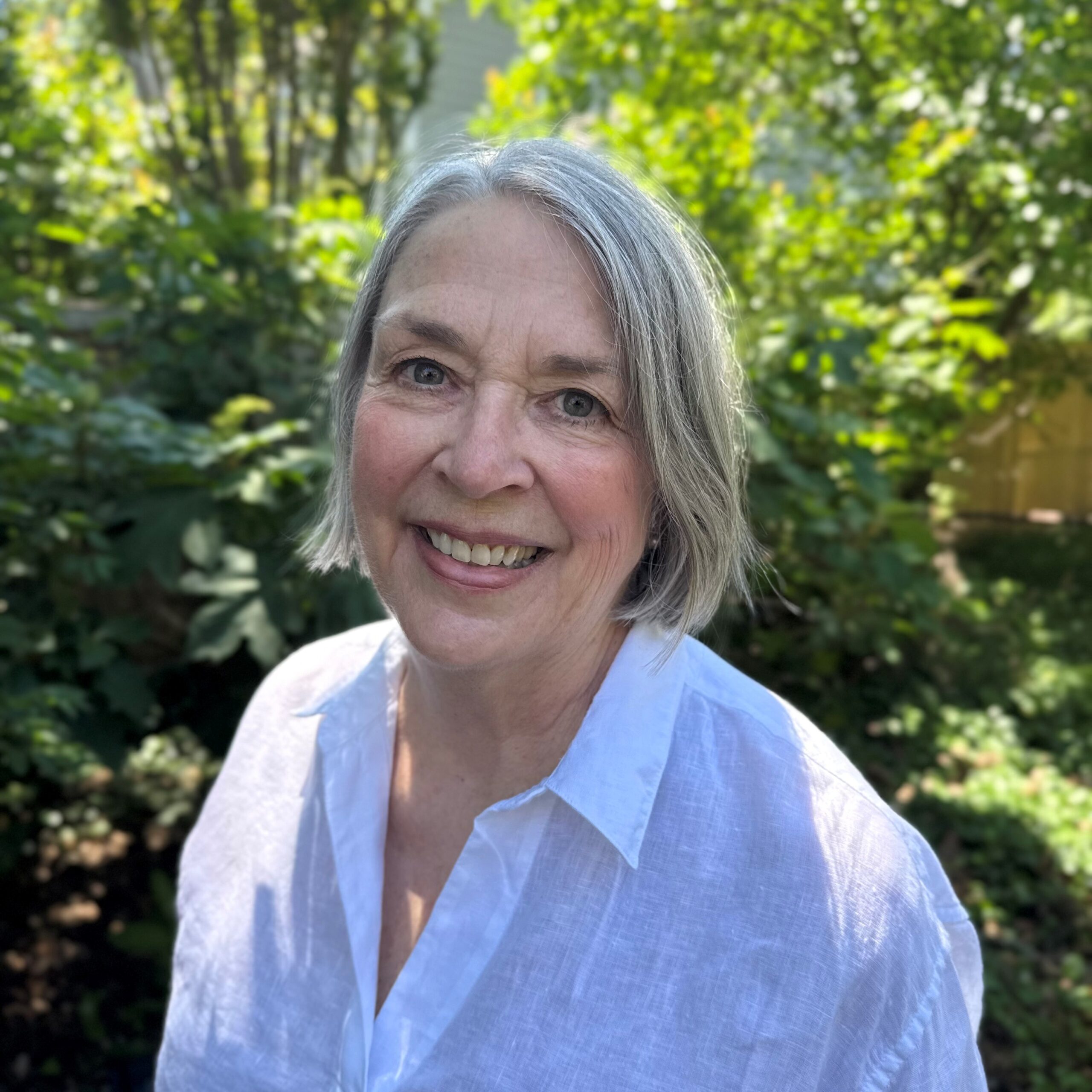 Sue Swenson Headshot